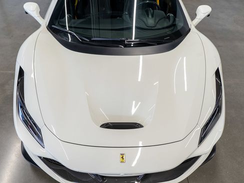 Used 2021 Ferrari F8 Tributo RWD image 38
