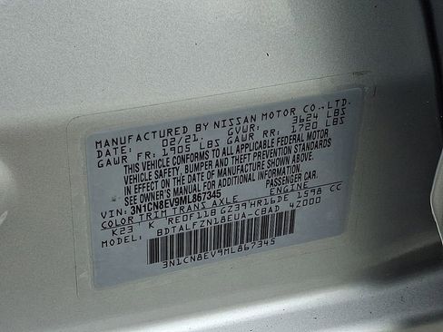 Used 2021 Nissan Versa SV image 27