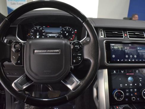 Used 2019 Land Rover Range Rover Long Wheelbase Supercharged image 10