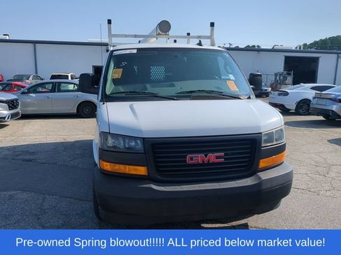 Used 2019 GMC Savana 2500 w/ Driver Convenience Package RWD image 8
