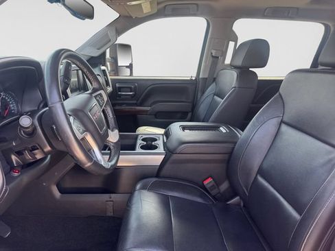 Used 2018 GMC Sierra 1500 SLT w/ Texas SLT Premium Package RWD image 11