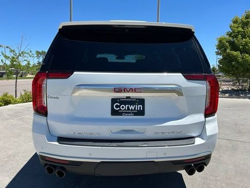 Used 2024 GMC Yukon XL Denali AWD/4WD image 8