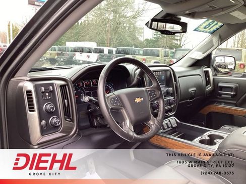 Used 2018 Chevrolet Silverado 1500 High Country image 27