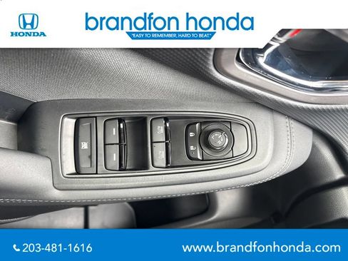 Used 2024 Subaru Forester Premium AWD/4WD image 13