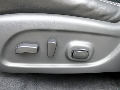 Used 2023 Nissan Murano SL w/ SL Moonroof Package image 16