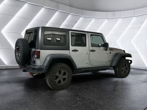 Used 2017 Jeep Wrangler Unlimited Rubicon AWD/4WD image 4