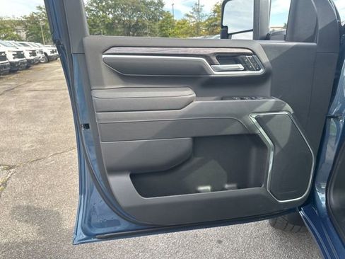 New 2026 Chevrolet Silverado 2500 LTZ image 11