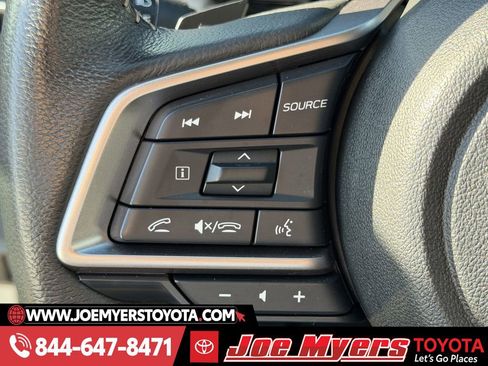 Used 2025 Subaru Outback Premium w/ Popular Package #1A image 21