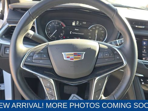 Used 2025 Cadillac XT5 Premium Luxury image 14