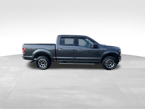 Used 2018 Ford F150 XLT w/ Equipment Group 302A Luxury AWD/4WD image 14