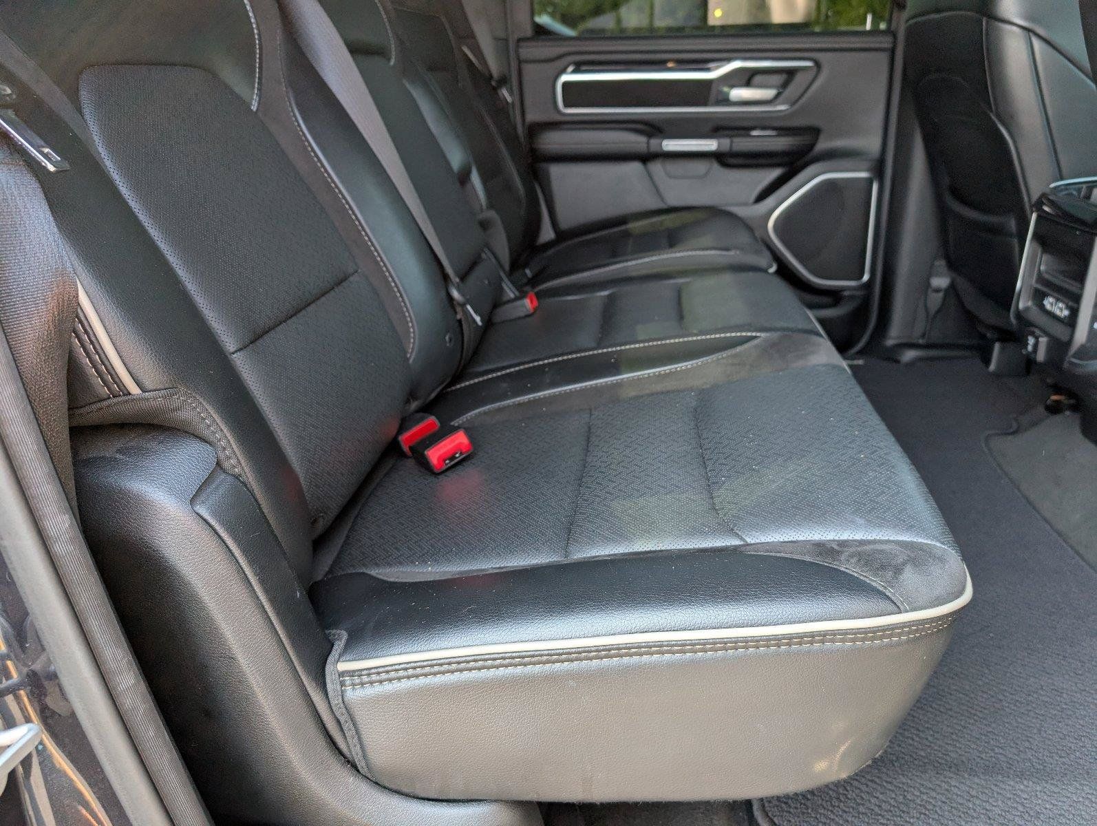 Used 2020 RAM 1500 Laramie w/ Sport Appearance Package AWD/4WD image 40