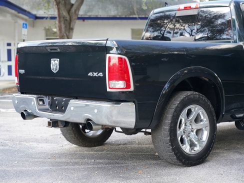 Used 2015 RAM 1500 Laramie w/ Convenience Group image 5