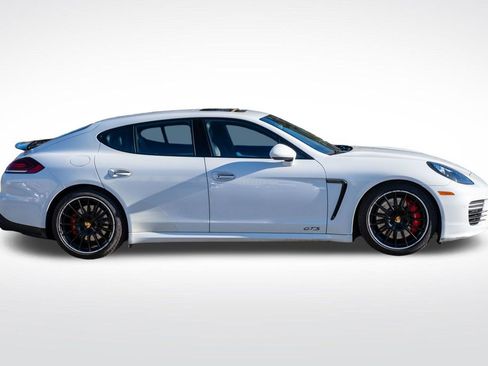 Used 2016 Porsche Panamera GTS image 7