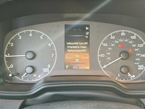Used 2025 Toyota Corolla SE FWD image 16