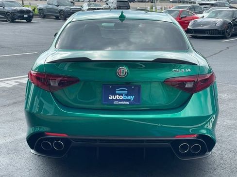 Used 2022 Alfa Romeo Giulia Quadrifoglio RWD image 13