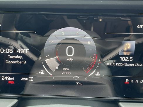 New 2026 GMC Terrain AT4 w/ Convenience Package III image 45