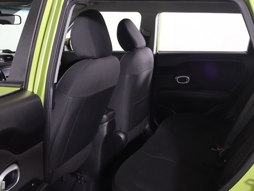 Used 2014 Kia Soul FWD image 21