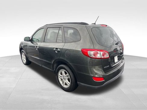 Used 2011 Hyundai Santa Fe GLS image 6