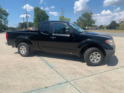 Used 2016 Nissan Frontier S RWD image 8