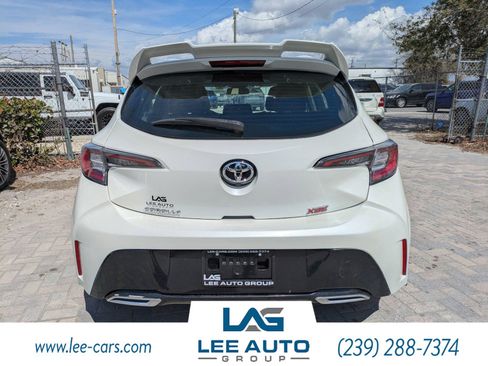 Used 2019 Toyota Corolla XSE image 4