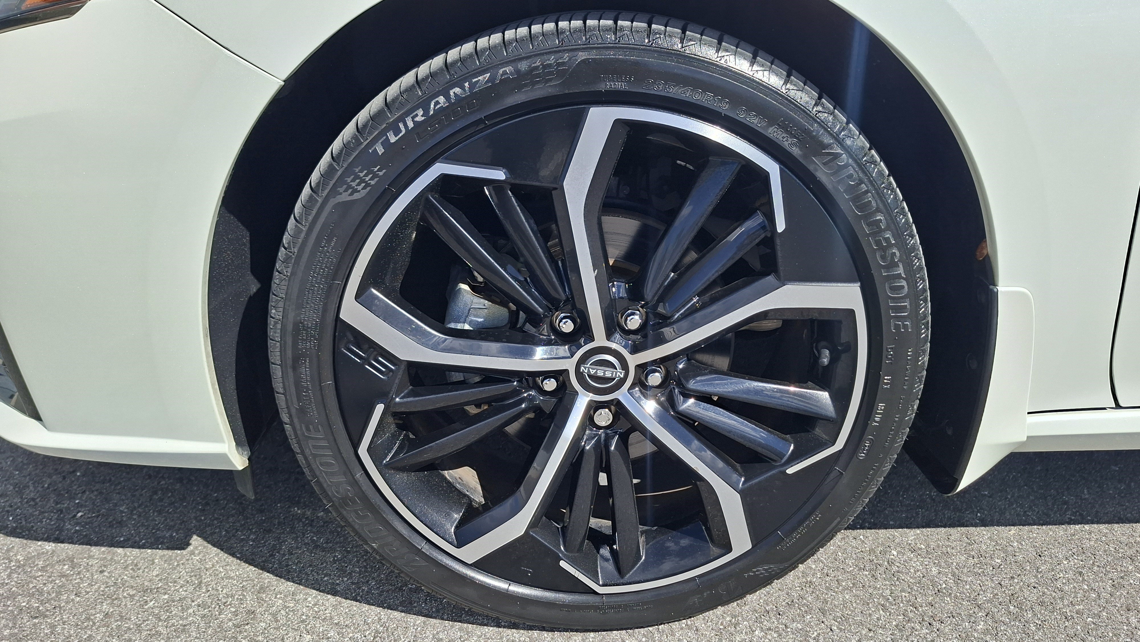 Certified 2024 Nissan Altima 2.5 SR w/ SR Premium Package FWD image 25
