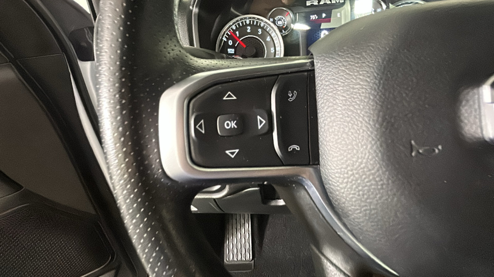 Used 2025 RAM 1500 Tradesman w/ Night Edition AWD/4WD image 20