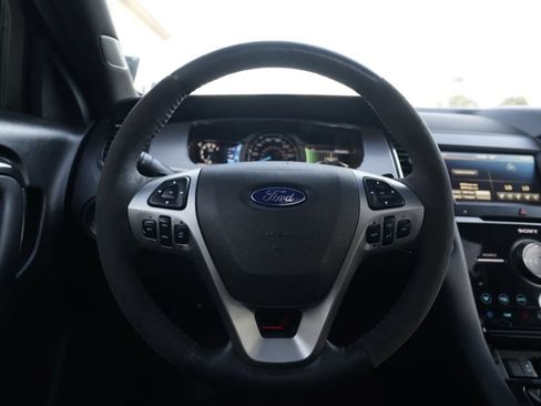 Used 2015 Ford Taurus SHO w/ Equipment Group 401A AWD/4WD image 41