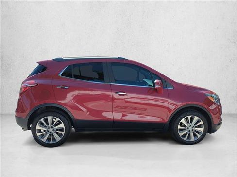 Used 2019 Buick Encore Preferred w/ Safety Package FWD image 4