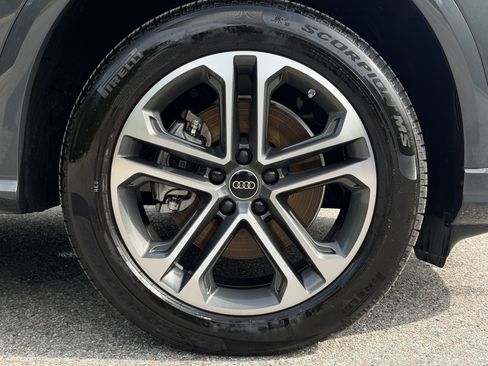 Used 2026 Audi Q5 Premium Plus AWD/4WD image 36