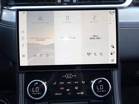 New 2026 Jaguar F-PACE R-Dynamic S AWD/4WD image 23