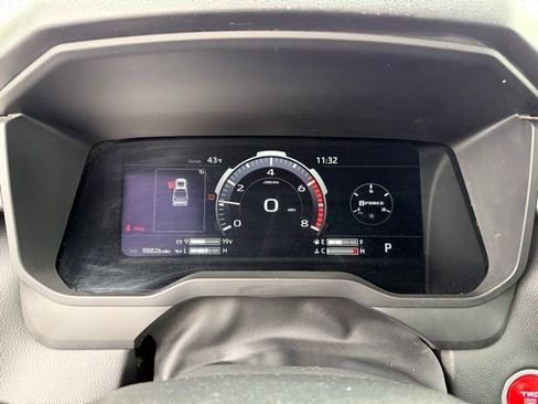 Used 2024 Toyota Tundra Limited w/ TRD Off-Road Package AWD/4WD image 18