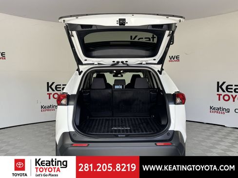 Certified 2025 Toyota RAV4 XLE AWD/4WD image 19
