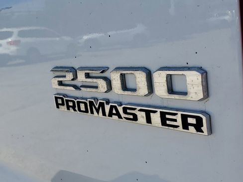 Used 2023 RAM ProMaster 2500 FWD image 6