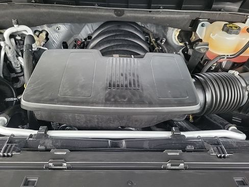 Used 2024 GMC Yukon Denali w/ Advanced Technology Package RWD image 11