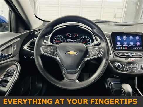 Used 2023 Chevrolet Malibu LT image 5