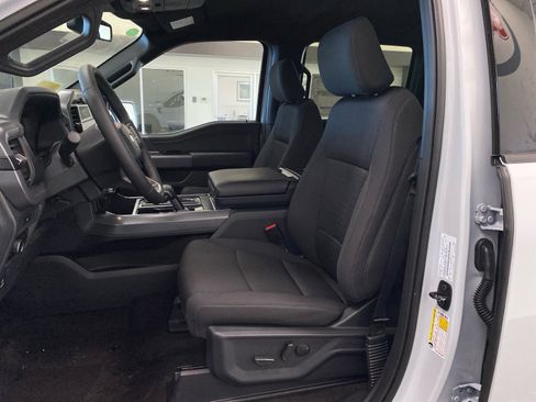 New 2025 Ford F150 XLT w/ Equipment Group 302A MID image 15