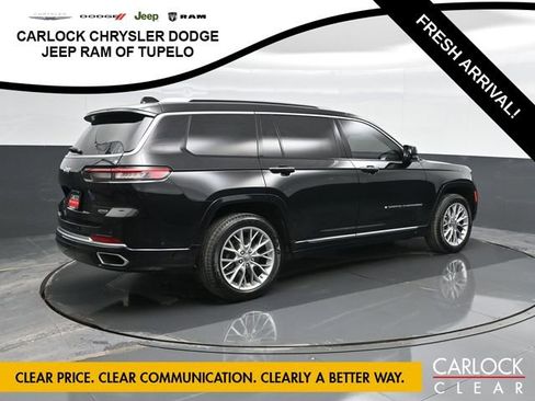 Used 2023 Jeep Grand Cherokee L Summit w/ Luxury Tech Group V image 3