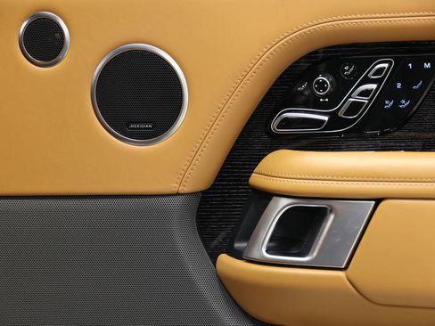 Used 2022 Land Rover Range Rover Long Wheelbase Autobiography image 57