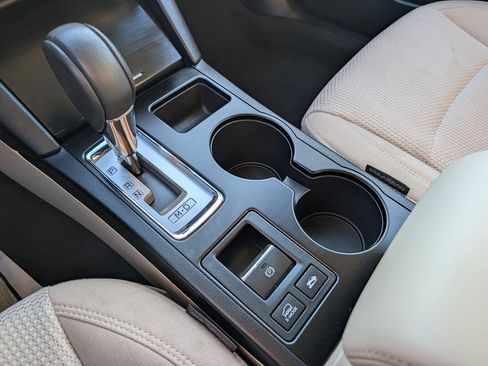 Used 2019 Subaru Outback 2.5i Premium image 29