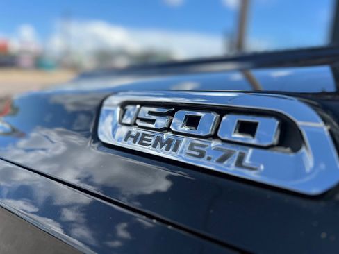 Used 2019 RAM 1500 Limited RWD image 12