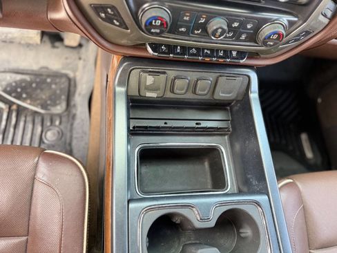 Used 2016 Chevrolet Silverado 3500 High Country w/ Duramax Plus Package image 23