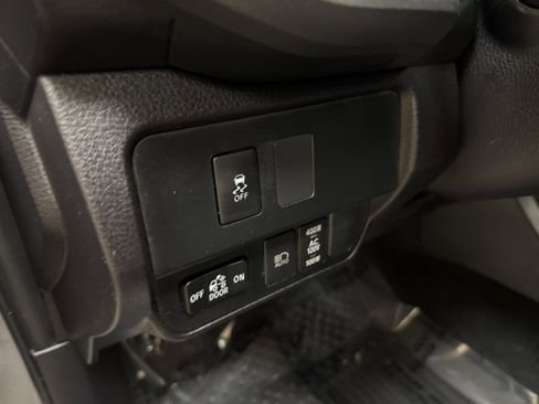 Used 2023 Toyota Tacoma TRD Sport image 36