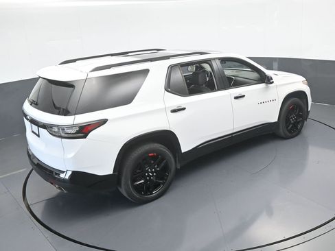 Used 2021 Chevrolet Traverse Premier w/ Redline Edition image 44