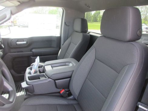New 2026 GMC Sierra 1500 Pro AWD/4WD image 13