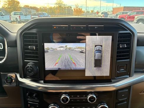 Used 2021 Ford F150 Lariat w/ Equipment Group 502A High image 24