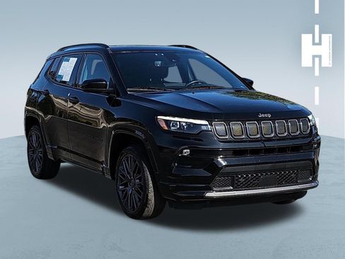 Used 2022 Jeep Compass High Altitude image 1