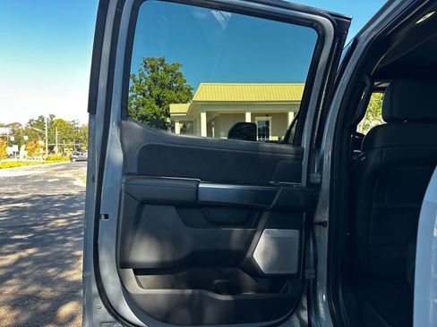 New 2026 Ford F250 Platinum image 34
