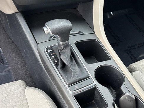 Used 2016 Kia Optima LX w/ LX Convenience Package image 22