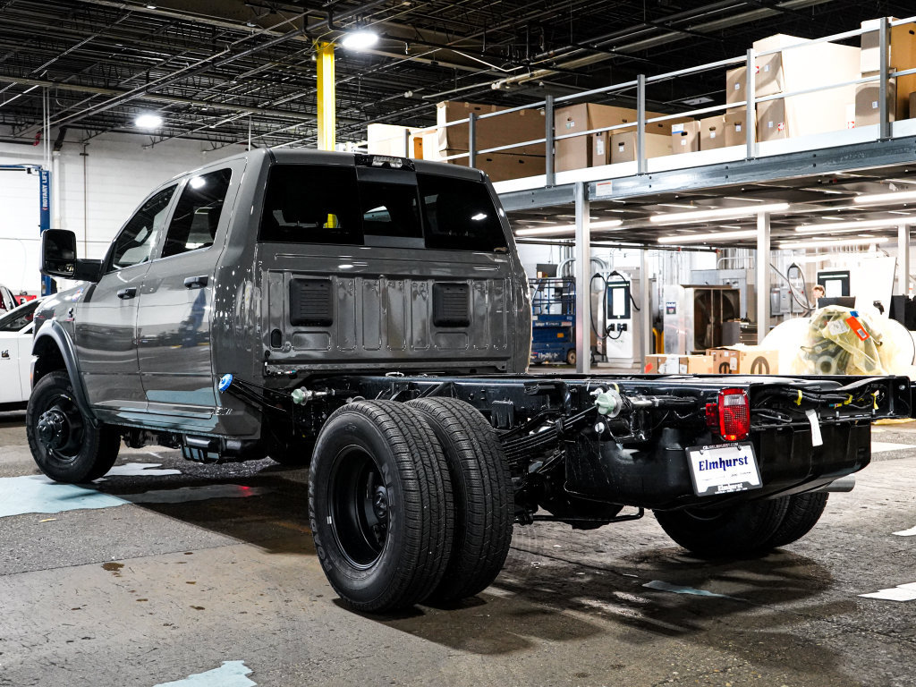 New 2027 RAM 3500 Tradesman AWD/4WD image 5