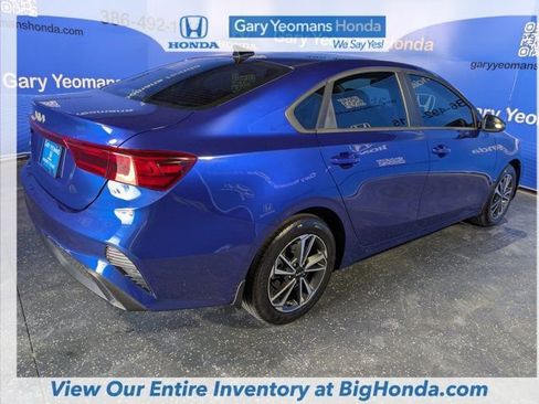 Used 2024 Kia Forte LXS w/ LXS Technology Package image 6